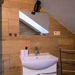 بيت ضيافة Bird House