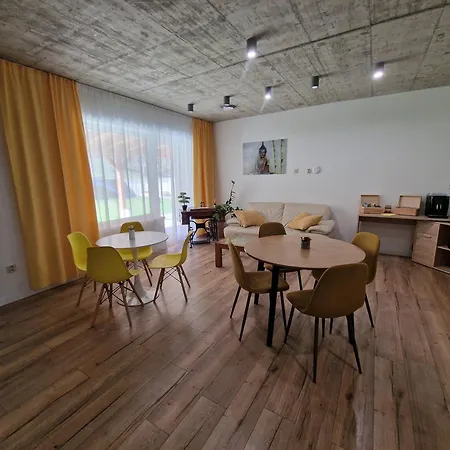 Bird House 3* Prešov